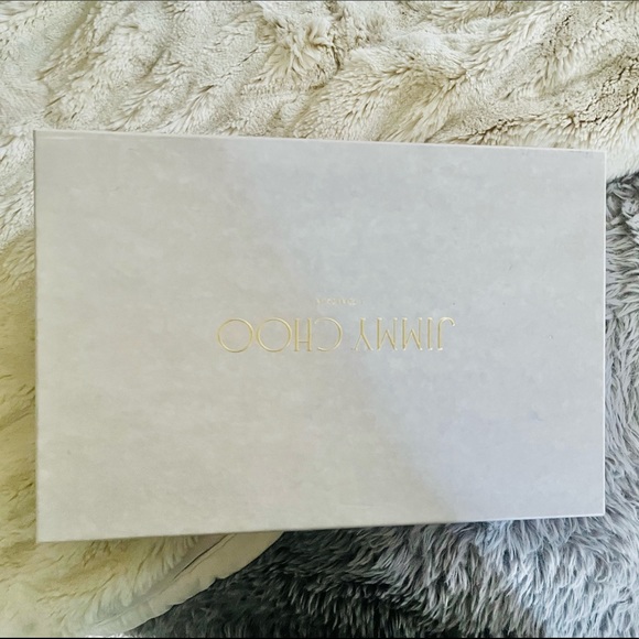 NIB Jimmy Choo - Picture 7 of 9